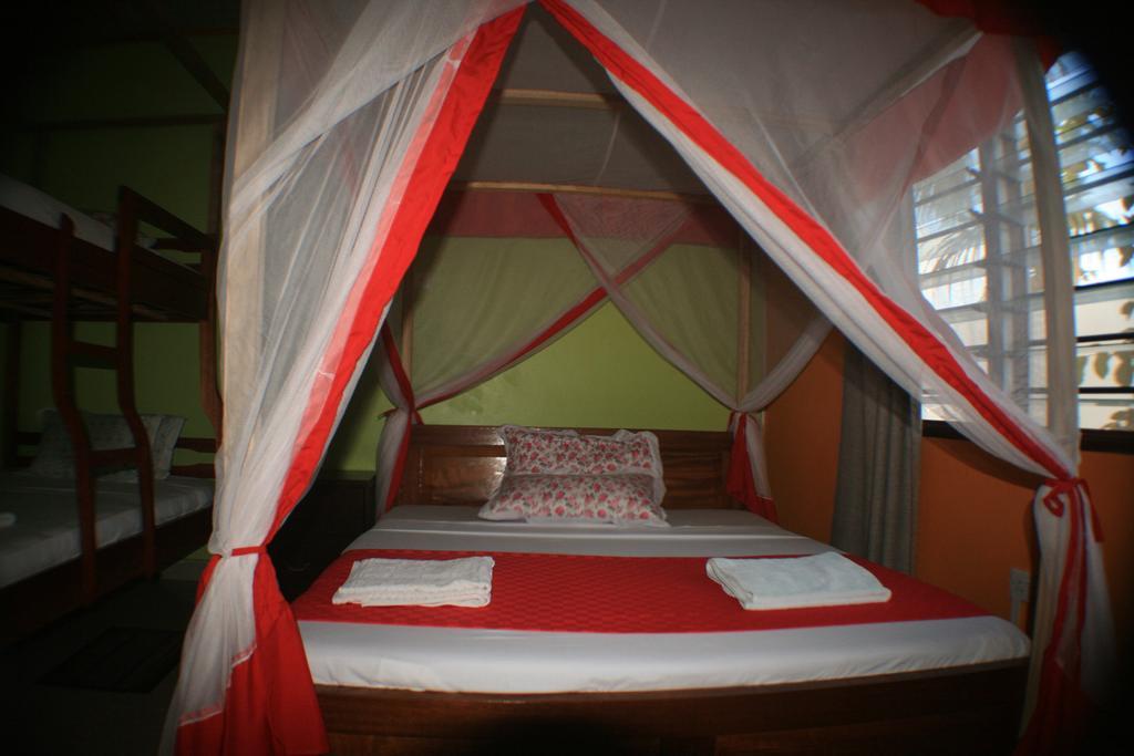 דיאני ביץ' The Bright Star Resort מראה חיצוני תמונה