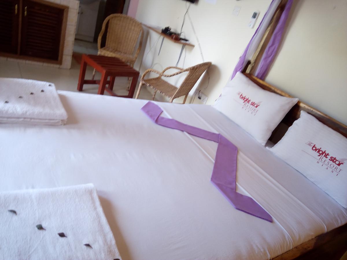 דיאני ביץ' The Bright Star Resort מראה חיצוני תמונה